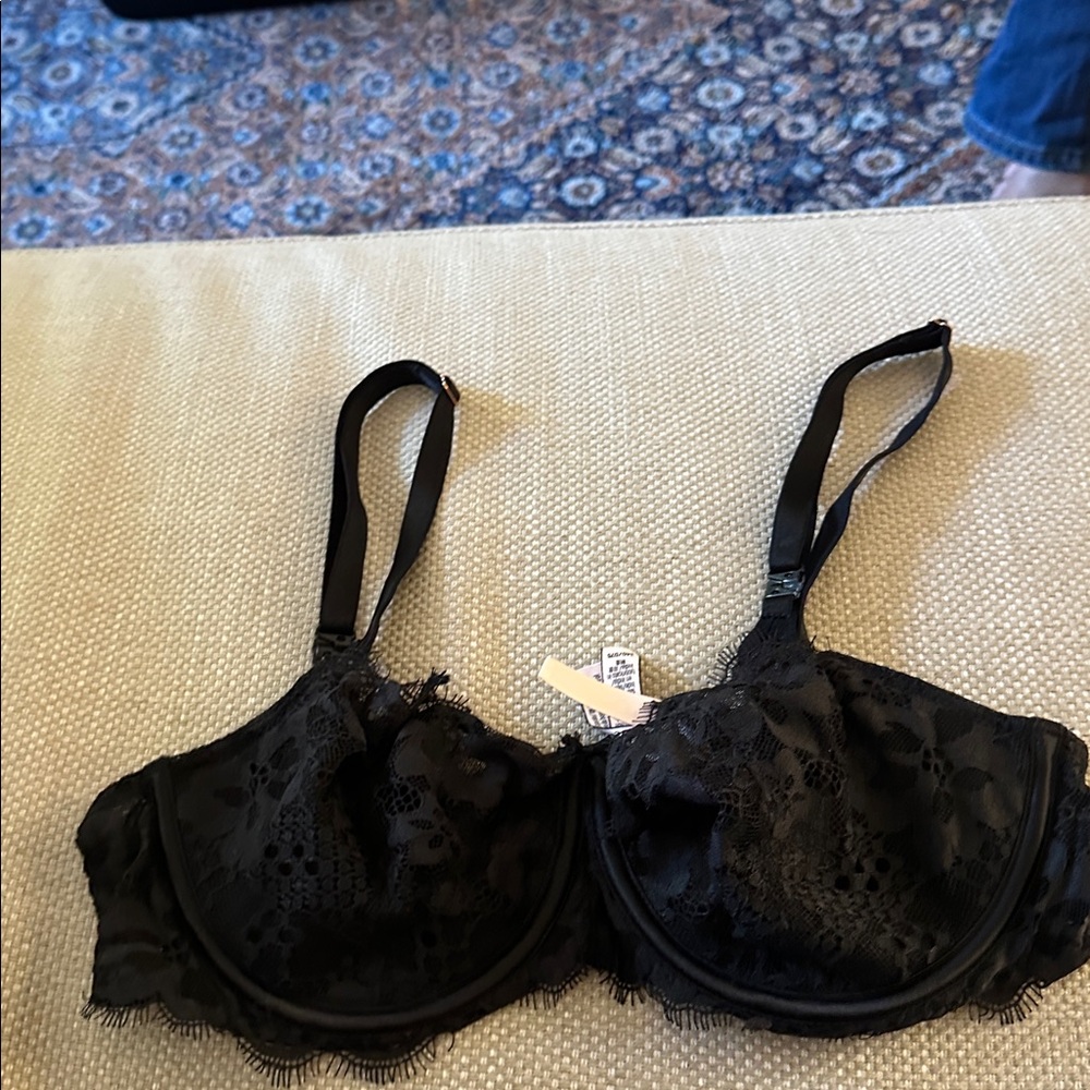 Victoria's Secret Black Lace Push-Up Bra